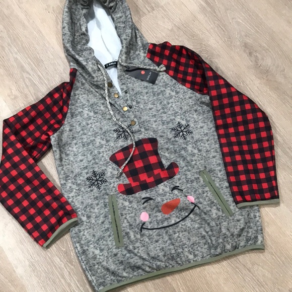 Sheilay winter Christmas hoodie - Picture 1 of 7